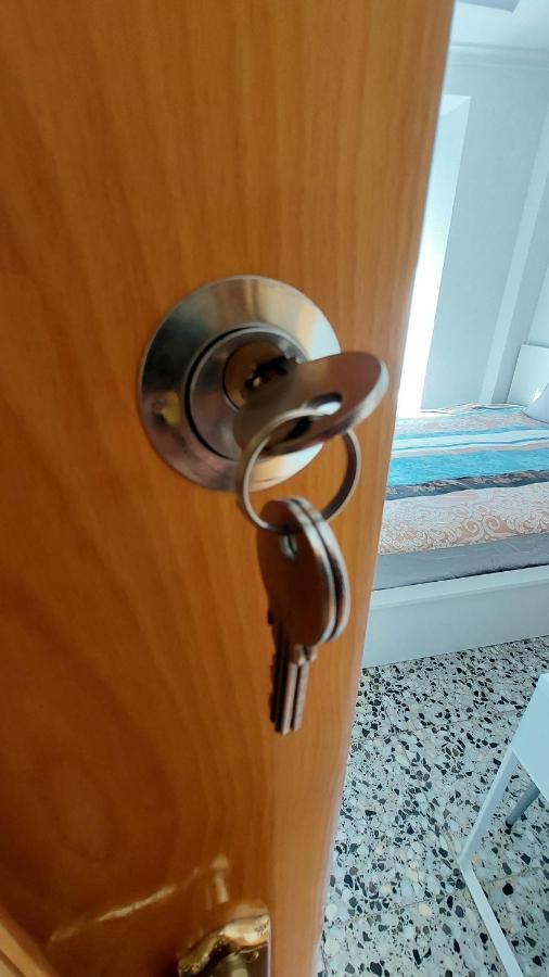 Central Accommodation Alicante Exterior foto